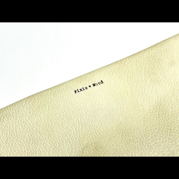 Pixie Mood Margaret Faux Leather Clutch - Picture 4 of 9